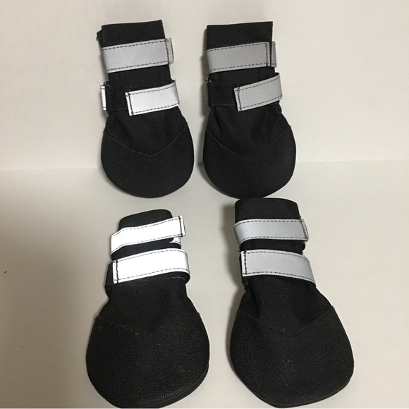 Dog shoes non-skid bottom hook and loop closure barely used Like New - Picture 3 of 8